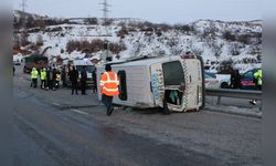 Malatya'da Minibüs Devrildi, 8 Kişi Yaralandı