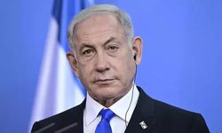 Netanyahu Yolsuzluk Davasında Mahkeme Önünde