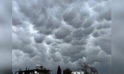 Hatay'da Görsel Şölen: Mammatus Bulutları Hava Gösterisi