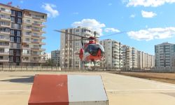 Kalp Krizi Geçiren Hasta İçin Ambulans Helikopter Havalandı