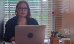 Ayça Bingöl, 'Piyasa' Dizisinde Cesur Gazeteci Ahsen'i Oynuyor