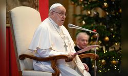 Papa Franciscus'ta Zatürre Gelişti