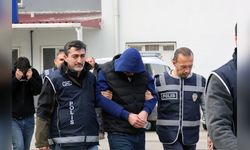 Kaçak Göçmen Taşımacılığına Operasyon: 5 Kişi Gözaltında