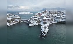 Amasra, Karla Kaplanarak Büyüleyici Bir Manzaraya Büründü