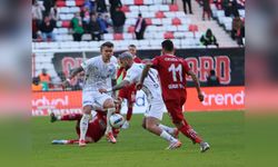 Antalyaspor, Kasımpaşa'yı 2-1 Yenerek Üst Sıralara Tırmandı