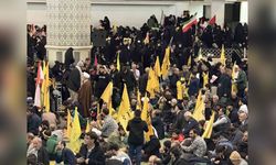 Hizbullah Liderleri İçin İran'da Anma Töreni Düzenlendi