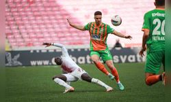 Atakaş Hatayspor, Corendon Alanyaspor'u 1-0 Mağlup Etti