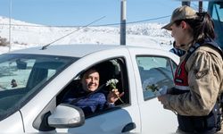 Bitlis Jandarma, 8 Mart Dünya Kadınlar Günü'nü Kutladı