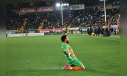 Galatasaray, Alanyaspor'u Ziyaretinde 2-1 Galip Geldi