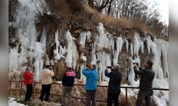 Buz Sarkıtları Kanyonun Gözdesi Oldu