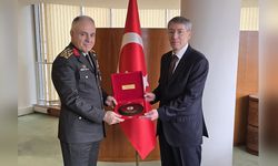 Orgeneral Gürak, Paris'te Savunma ve Güvenlik Forumu'nda