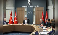 Özel, CHP'nin Dış Politika Toplantısına Başkanlık Etti