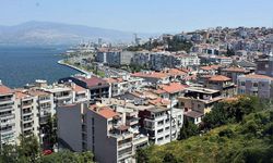 İzmir'de Sıcaklık Tarihinin En Yüksek Seviyesine Ulaştı