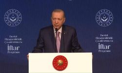 Cumhurbaşkanı Erdoğan, Türkiye Yüzyılı'nı Çocuklara Armağan Etti