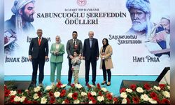 Sağlıkçının Vefası: Yaralı Çocuğa Yardım Eli