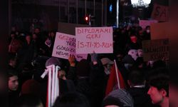 Ankara'da İmamoğlu Protestolarında 60'tan Fazla Gözaltı Gerçekleşti