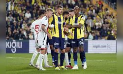 Fenerbahçe ve Samsunspor İlk Yarıda Beraberlikte Kaldı