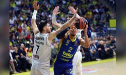 Fenerbahçe Beko, Paris Basketbol'u Zorla Geçti