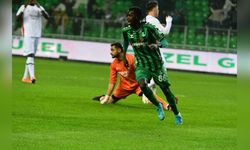 Fatih Karagümrük, Sakaryaspor'u 3-1 Mağlup Etti