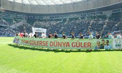 Bursaspor, Yetim Çocuklarla Dayanışma Etkinliği Düzenledi