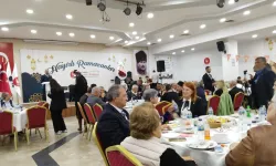 Zafer Partililerden Ankara'da yoğun katılımlı tam kadro  iftar programı