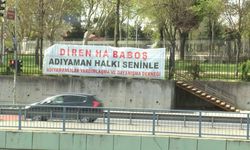 İstanbul'da Sırrı Süreyya Önder'e Destek İçin Hastane Karşısına Pankartlar Asıldı