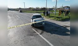İşçi Servis Midibüsü ile Otomobil Çarpıştı: 12 Yaralı