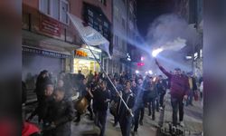 Türkelispor Şampiyonluk Sevincini Taraftarlarıyla Paylaştı