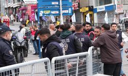 Kadıköy’de Miting Öncesi Kalabalıklar Toplanmaya Başladı