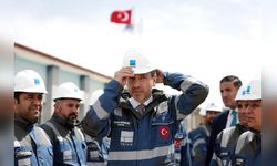 Bakan Bayraktar: Türkiye'nin Elektrik Dağıtım Hatlarında Sorun Yaşanmıyor