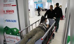 Köstebek Tabancası Patladı: Çiftçi Elinden Yaralandı