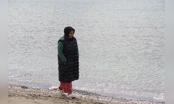 132 Günlük Bekleyiş: Kayıp Balıkçının Eşi Sahilde Umutla Bekliyor