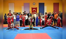 Milli Boksör Hatice Akbaş Genç Sporcularla Deneyimlerini Paylaştı