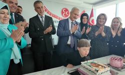 MHP'den Down Sendromlu Mert Affan'a Doğum Günü Kutlaması