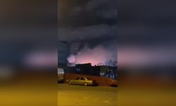 Zeytinburnu Sanayi Sitesinde Çıkan Yangın Korkuttu