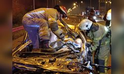Bursa’da Kamyona Çarpan Otomobilin Sürücüsü Ağır Yaralandı