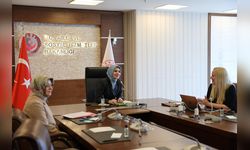 Bakan Göktaş, Üniversite Öğrencilerinin 'Koruyucu Aile' Projesine Destek Verdi
