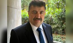 Prof. Dr. Adem Akçakaya, Bezmiâlem Vakıf Üniversitesi Rektörlüğüne Atandı
