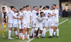 Altay Genç Yetenekleriyle Teselli Buldu