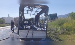 Aydın'da Seyir Halindeki Kamyonet Alev Topuna Döndü