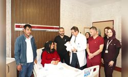 15 Yıl Sonra Bebek Sahibi Olan Çift, Doktorlarının Adını Verdi