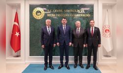 Bakan Kurum, Üç Büyükşehir Belediye Başkanıyla Görüştü
