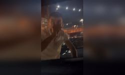 İstanbul Beyoğlu'nda trafikte kavga çıktı, sürücünün otomobiline saldırıldı