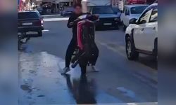 Motosikletle tek teker üzerinde giden sürücüye 41 bin lira ceza kesildi