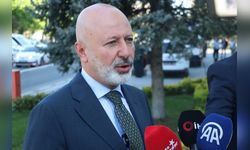 Kayseri'de domates fidesi dağıtımında uzun kuyruklar oluştu