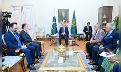 Pakistan Başbakanı Şerif, Türkiye’nin İslamabad Büyükelçisi Neziroğlu ile Resmi Görüşme Gerçekleştirdi