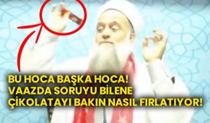 Bu hoca başka hoca!  vaaz da soruyu bilene çikolatayı bakın nasıl fırlatıyor