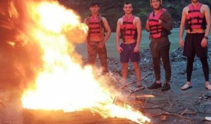 Eksi 1 derecede rafting yarışması hazırlığı