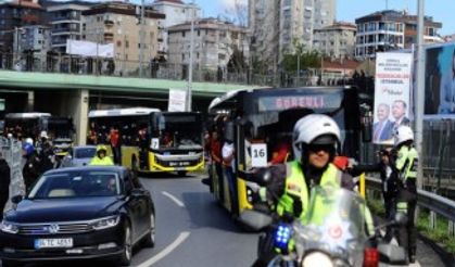 Galatasaraylı taraftarlar stada geldi