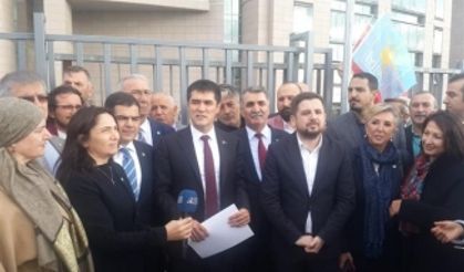 İYİ Parti'den Arnavutköy Belediyesi Hakkında Suç Duyurusu 